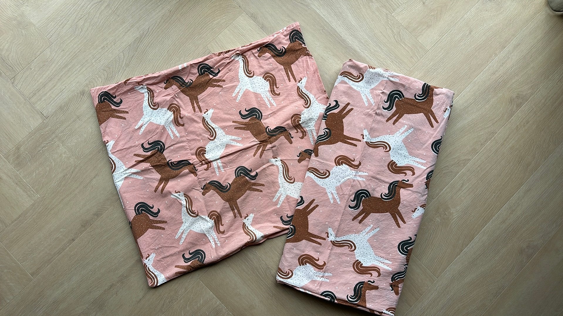 Dekbedovertrek 140x200, Kinderen en Baby's, Kinderkamer | Beddengoed, Meisje, Ophalen of Verzenden, Zo goed als nieuw, Roze