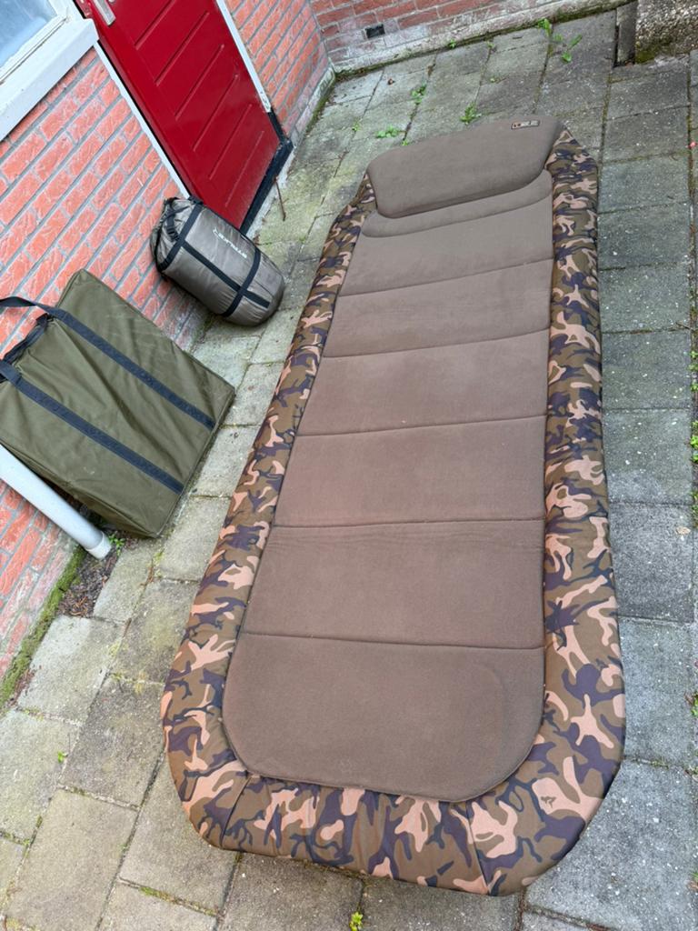 Fox R2 Bedchair te koop  karpervissen, Ophalen, Zo goed als nieuw, Overige typen