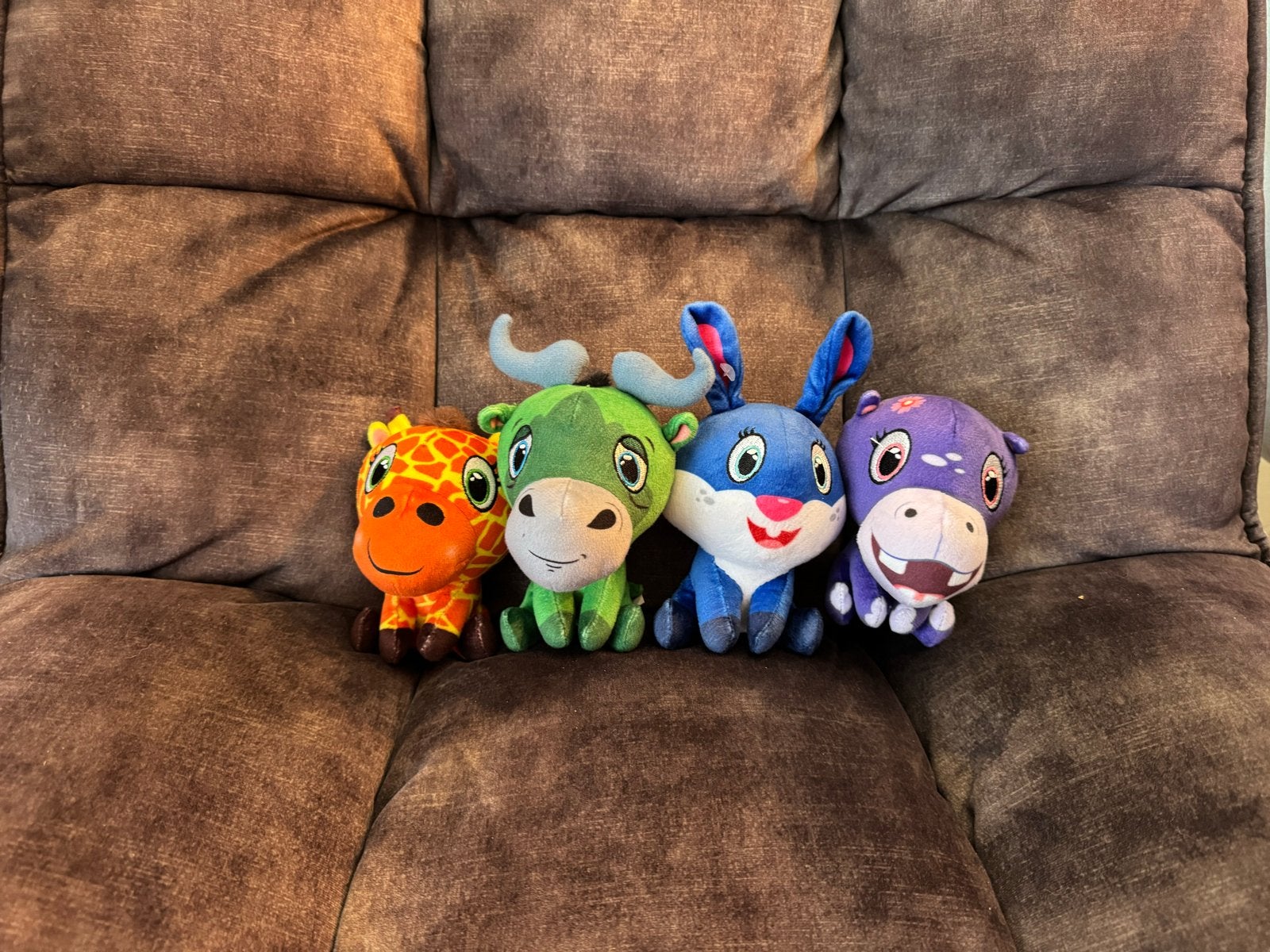 Set van 4 knuffels: Giraf, Buffel, Konijn en Nijlpaard, Kinderen en Baby's, Ophalen, Oranje, Gebruikt, Giraf