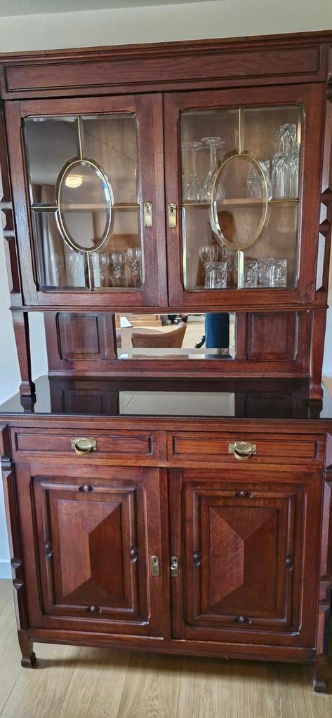 Antieke buffetkast met geslepen glas, Huis en Inrichting, Kasten | Buffetkasten, Ophalen, Gebruikt, Glas, Klassiek, Antiek
