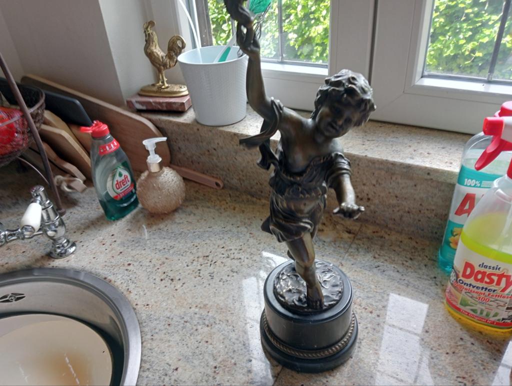 Mooi bronzen beeld.Het beeld is gaaf en van massief brons, Ophalen of Verzenden