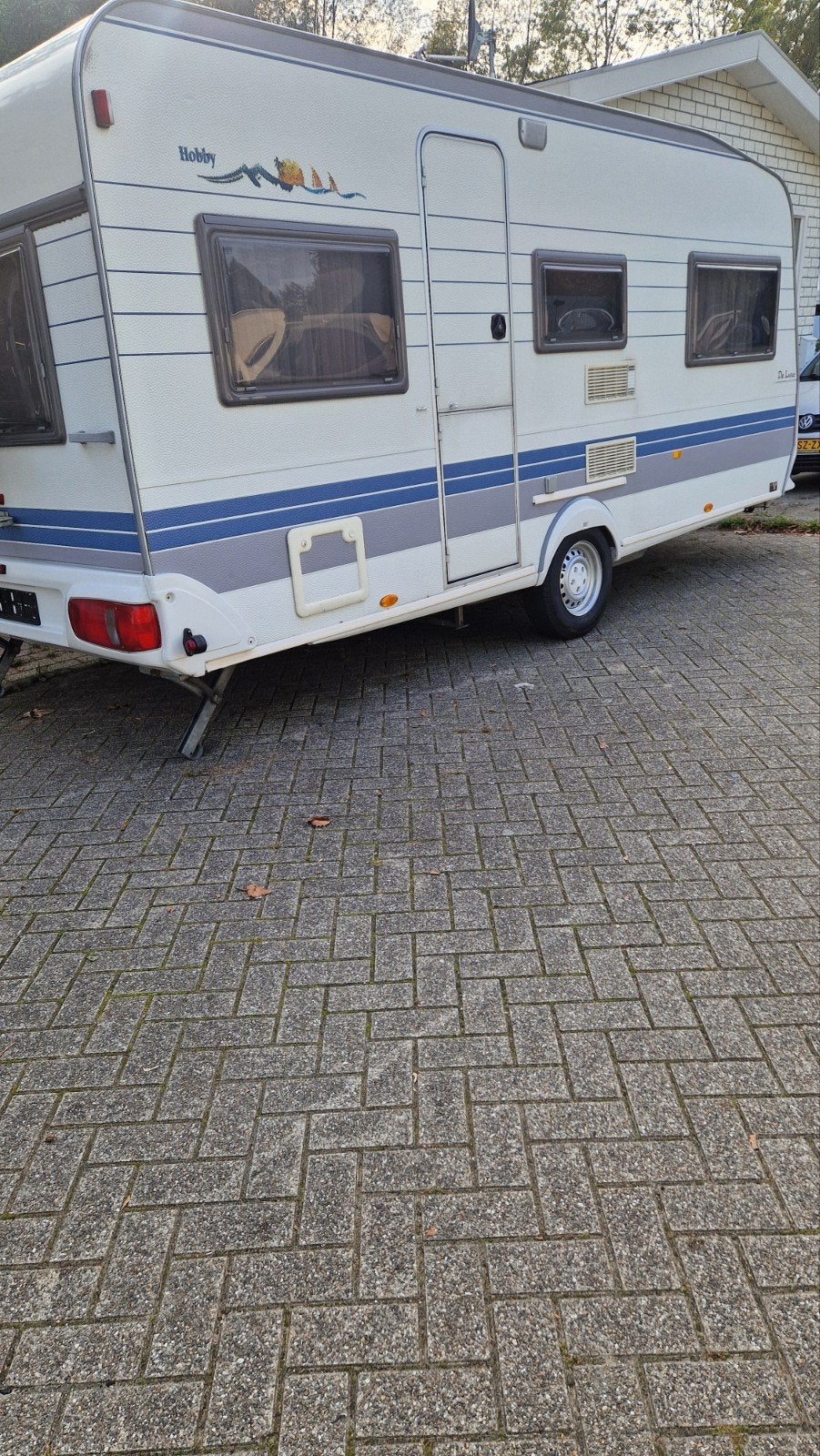 hobby 495, met stapelbed  bouwjaar 1999, Caravans en Kamperen, Stapelbed, Rondzit, Hobby, Particulier
