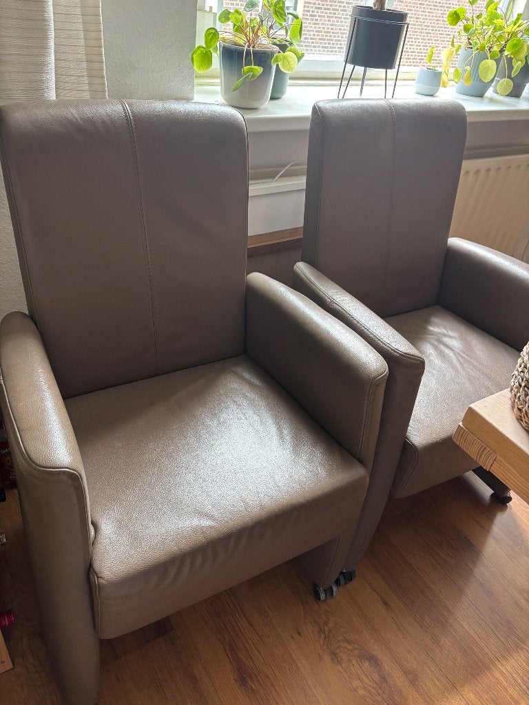 Stoelen, Huis en Inrichting, Ophalen, Gebruikt, Bruin, Twee