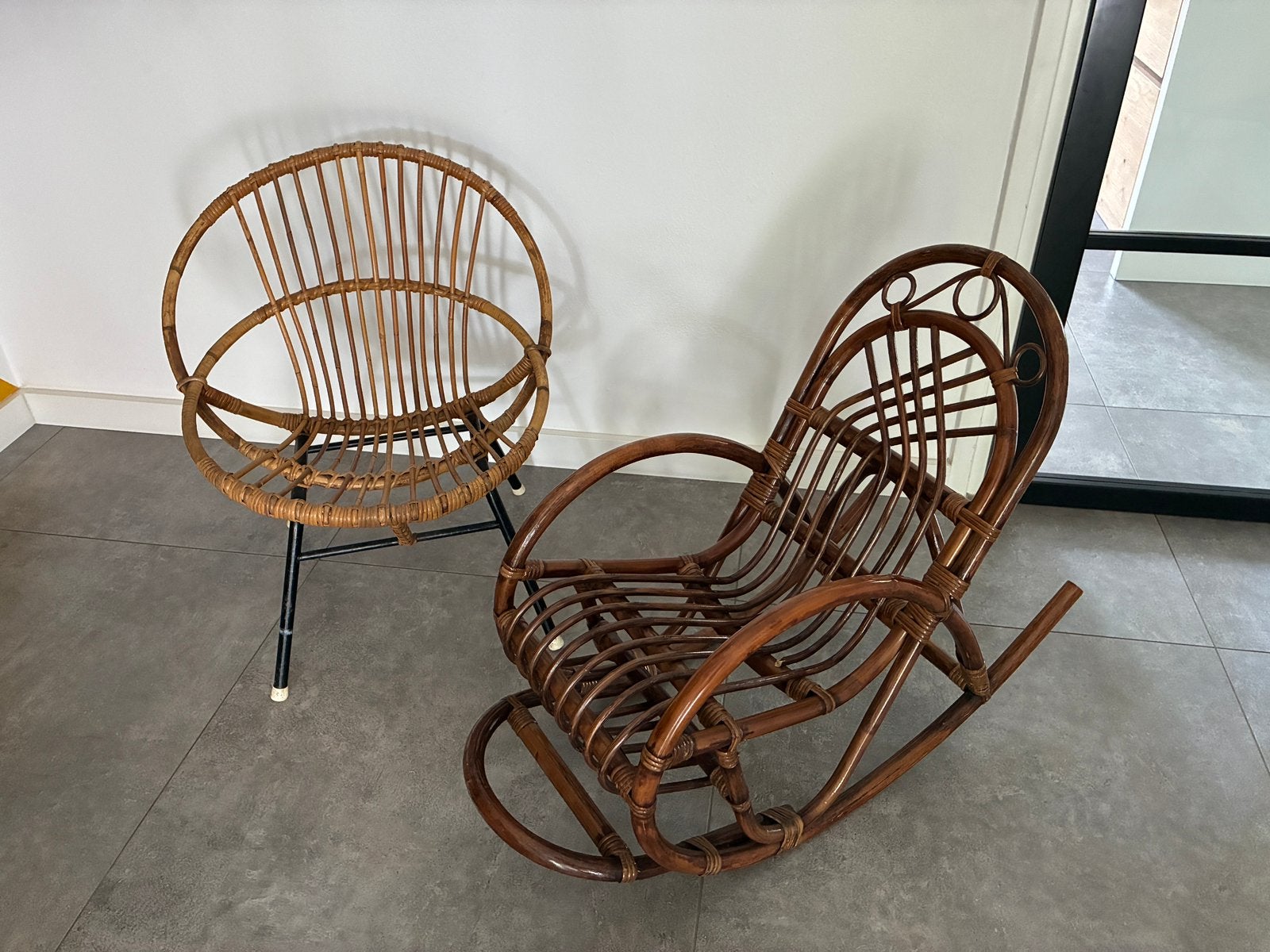 Vintage rotan schommelstoel kuipstoeltje voor kinderen, Ophalen, Gebruikt, Stoel(en)