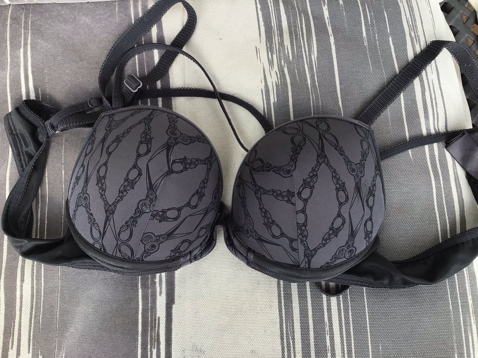 Marlies Dekkers BH - Zwart met kettingprint, Kleding | Dames, Ondergoed en Lingerie, Ophalen of Verzenden, Zwart, BH
