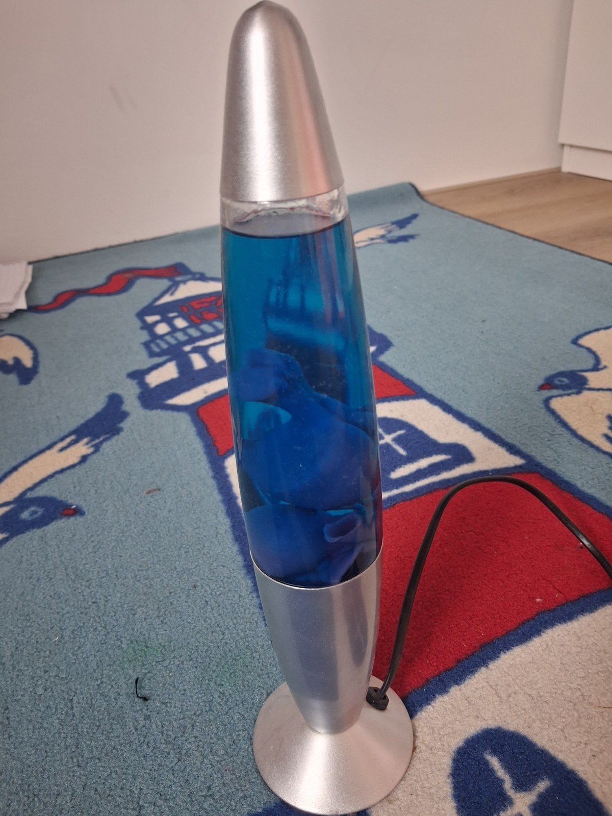 Blauwe lavalamp - ontspannende sfeerverlichting, Gebruikt, Ophalen of Verzenden, Modern, Metaal