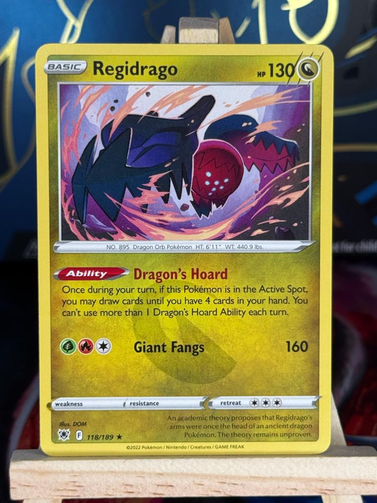 Regidrago #118 | Pokemon Astral Radiance, Ophalen of Verzenden, Zo goed als nieuw, Losse kaart
