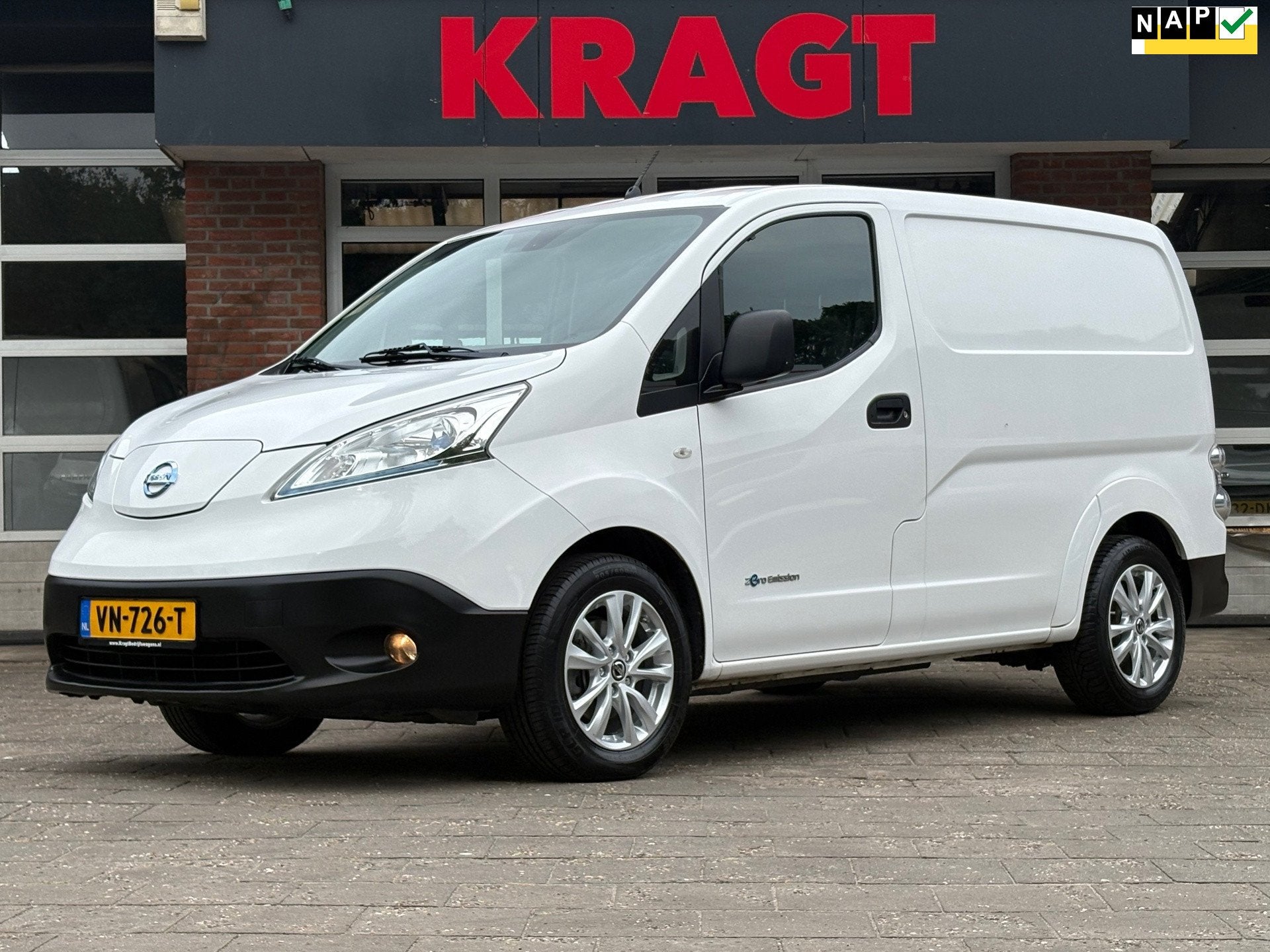 Nissan E-NV200 Business|MARGE|NAP|SOH 82%|achteruitrijcamera, Auto's, Bestelauto's, Dealer onderhouden, Stof, Zwart, Wit