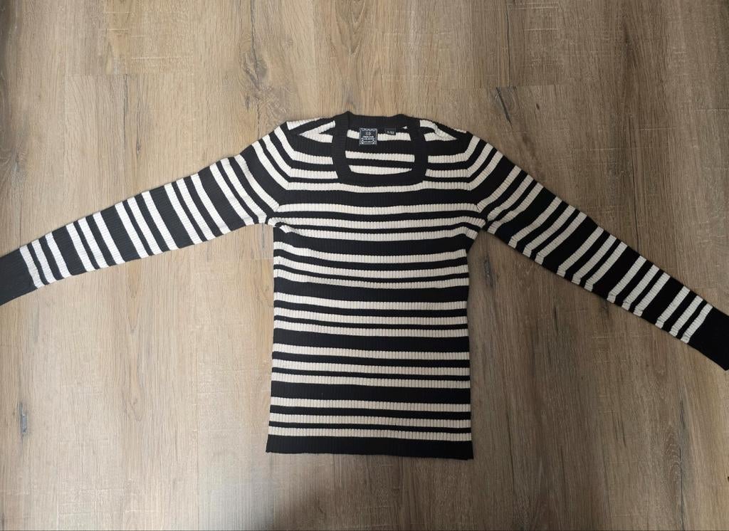 Leuke sweater zwart wit Indian blue jeans Nooit gebruikt, Antiek en Kunst, Ophalen of Verzenden, Indian blue jeans