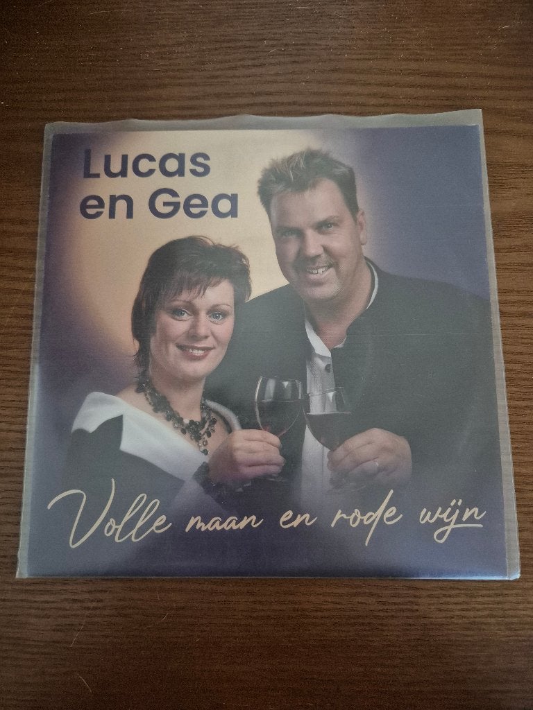 Lucas en Gea, Ophalen of Verzenden, Zo goed als nieuw, 7 inch, Levenslied of Smartlap
