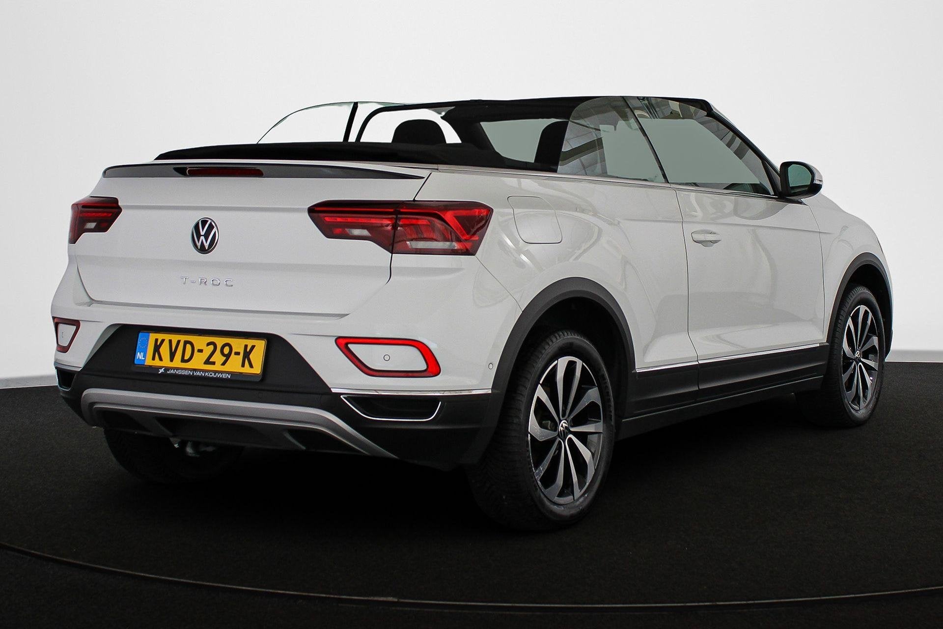 Volkswagen T-Roc Cabrio 1.0 TSI Style Stoel-Stuurverwarming, Voorwielaandrijving, Stof, Gebruikt, Cabriolet