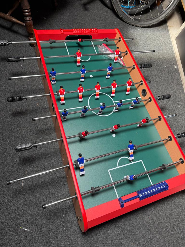 Tafelvoetbalspel - Compact en compleet, Kinderen en Baby's, Speelgoed | Overig, Ophalen of Verzenden, Gebruikt, Jongen of Meisje