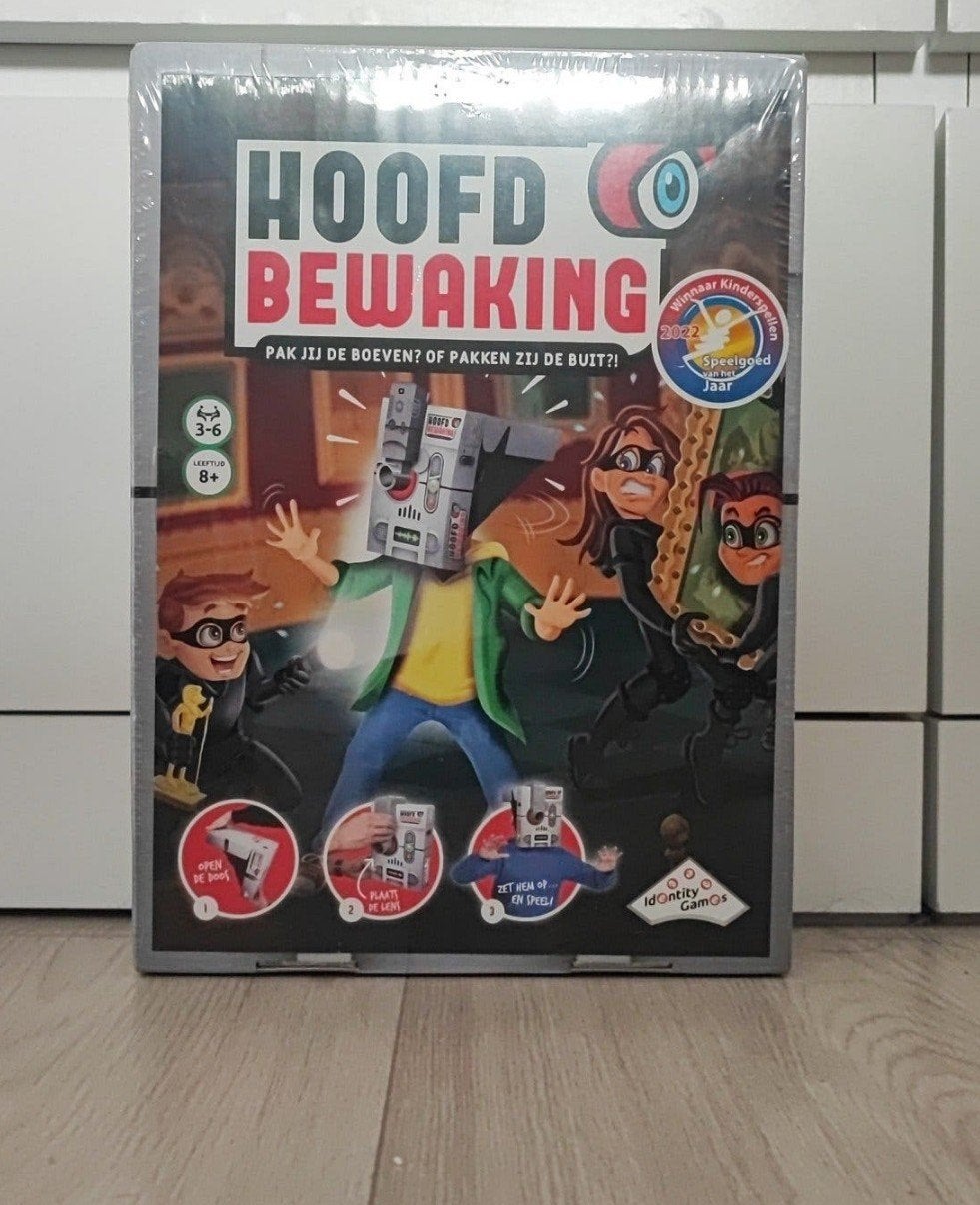 Hoofdbewaking: Pak jij de boeven? Of pakken zij de buit?!, Drie of vier spelers, Ophalen, Nieuw, Identity Games International BV