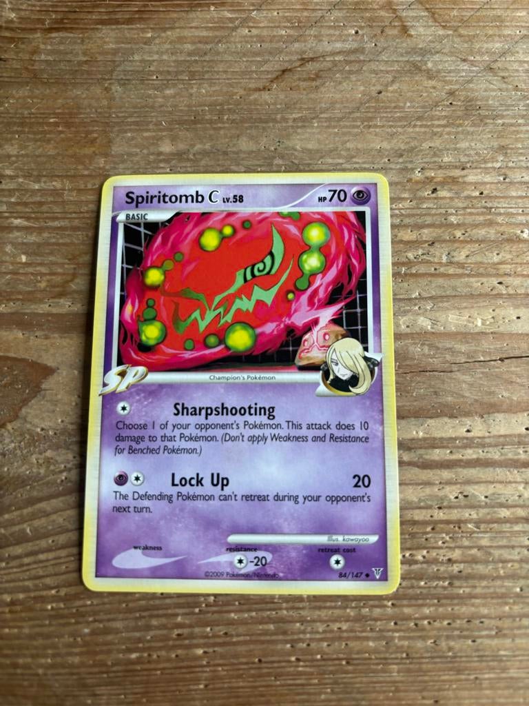 Spiritomb Pokémon Supreme Victors kaart, Hobby en Vrije tijd, Verzamelkaartspellen | Pokémon, Ophalen of Verzenden, Gebruikt, Losse kaart