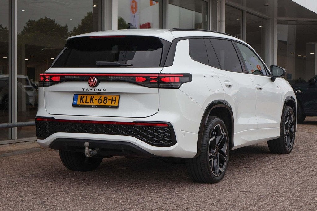 Volkswagen Tayron 1.5 eHybrid 272pk R-Line Edition | SoH 100, Auto's, Volkswagen, 12 maanden, 4 cilinders, Hybride Elektrisch/Benzine