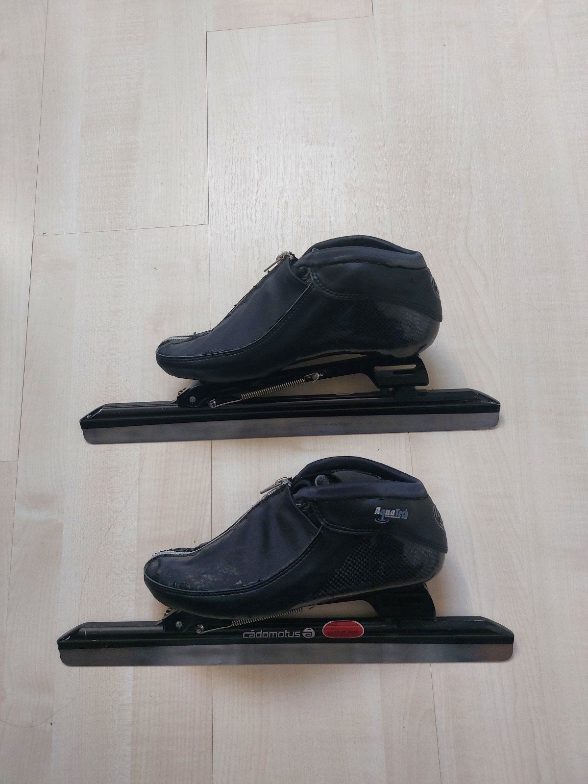 Klapschaatsen zwarte Luigino met Cadomotus onderstel maat 39, Overige merken, Klapschaats, Gebruikt, Ophalen of Verzenden