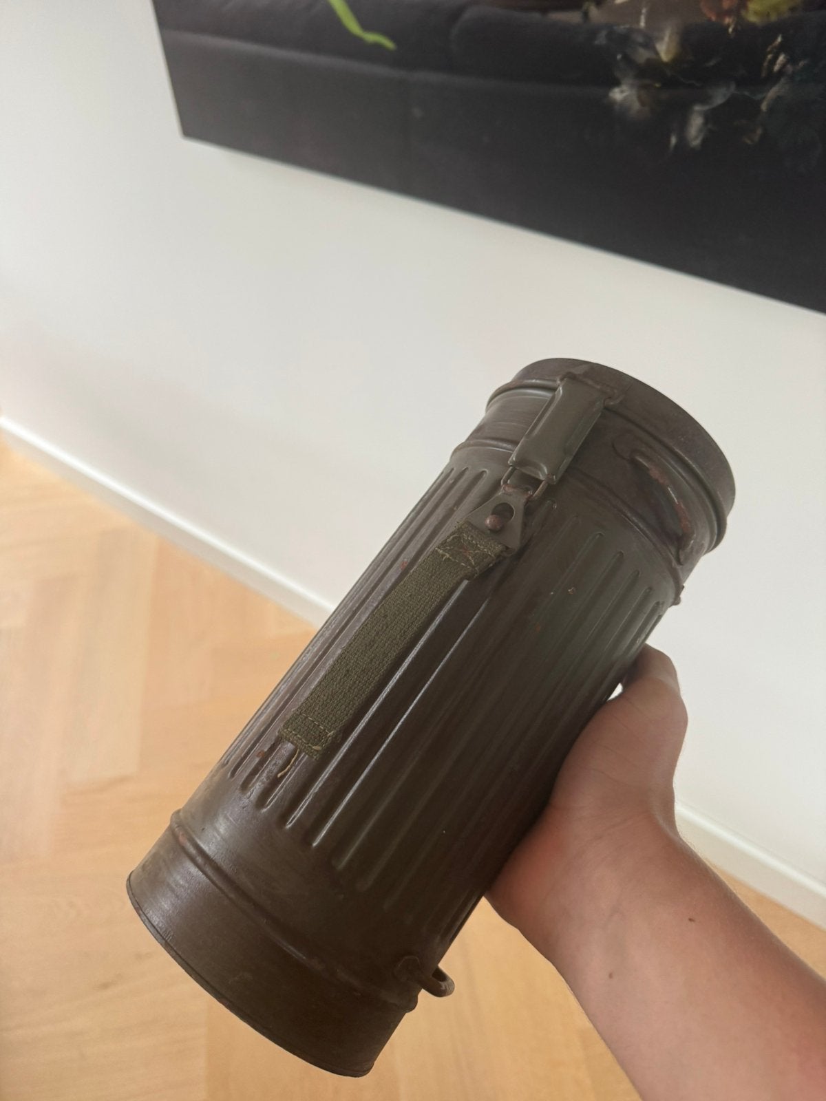 Duitse ww2 gasmasker bus, Ophalen of Verzenden, Zo goed als nieuw, Batterij