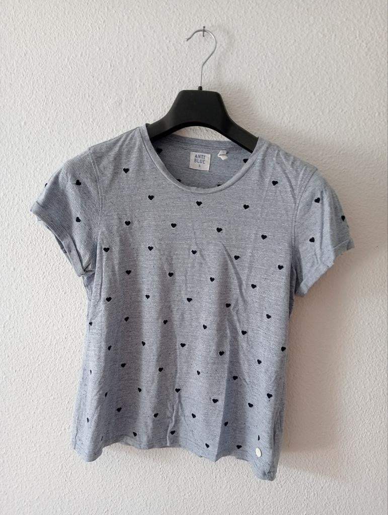 Anti Blue T-shirt met hartjes maat S, Ophalen of Verzenden, Zo goed als nieuw, Blauw, Korte mouw