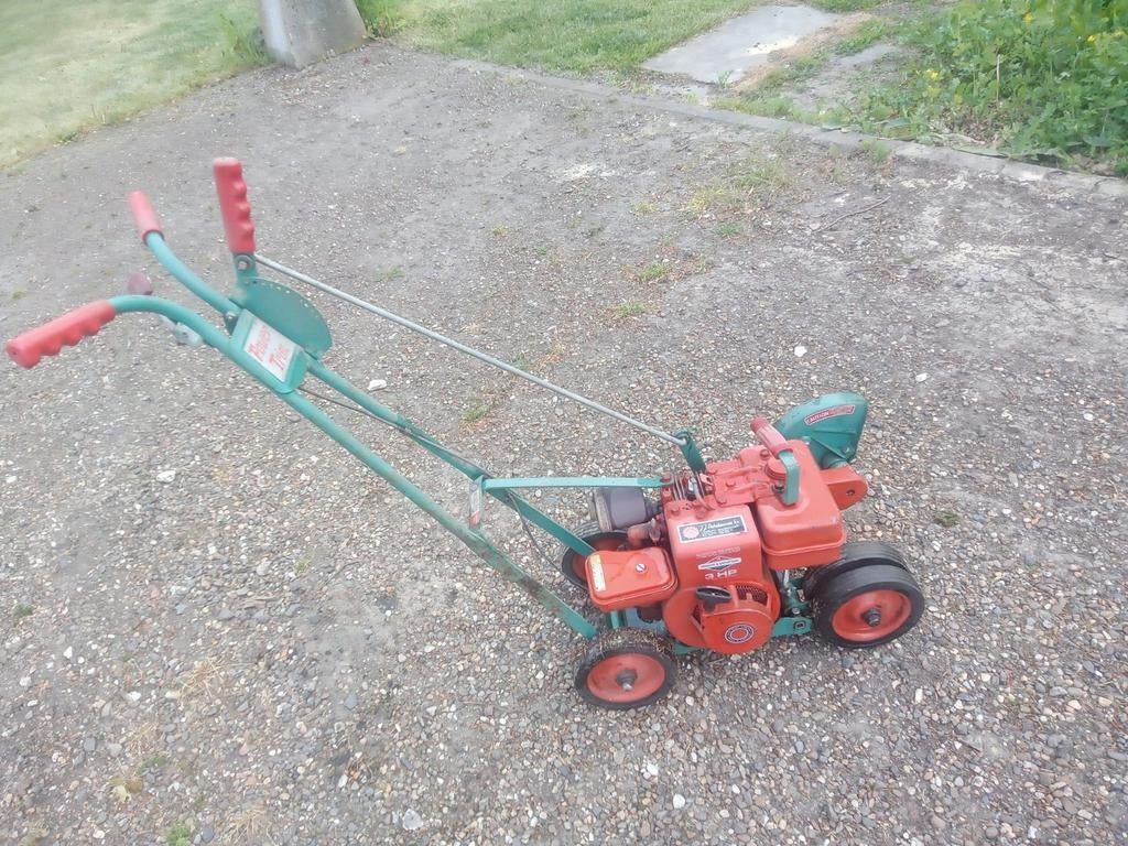 Briggs & Stratton Power Trim grastrimmer, Ophalen, Benzine, Gebruikt, Briggs & Stratton