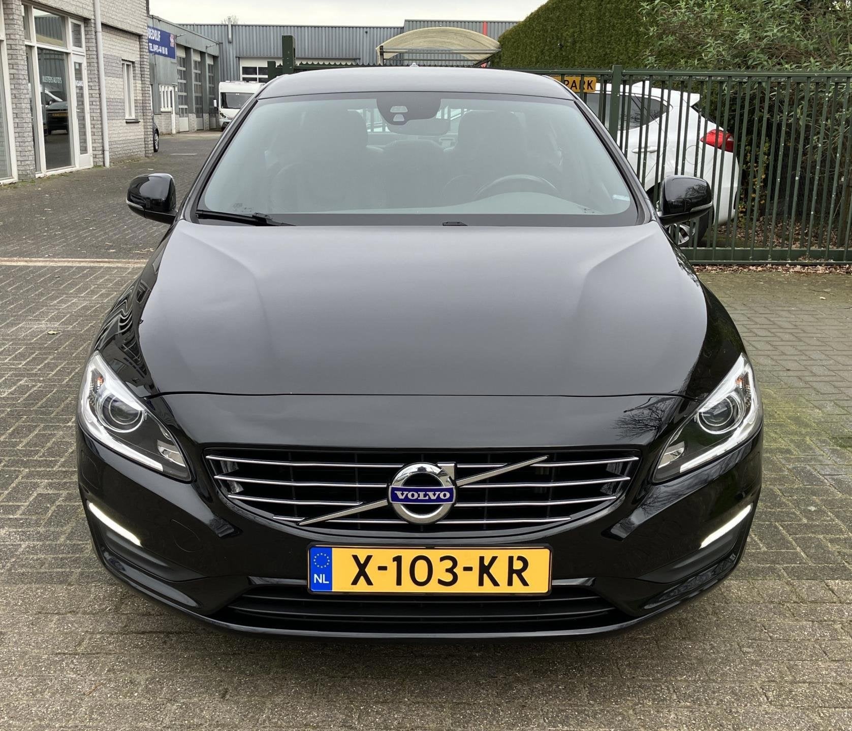 Volvo S60 Automaat Leder LM Navi, Auto's, 4 cilinders, S60, Leder, Bedrijf