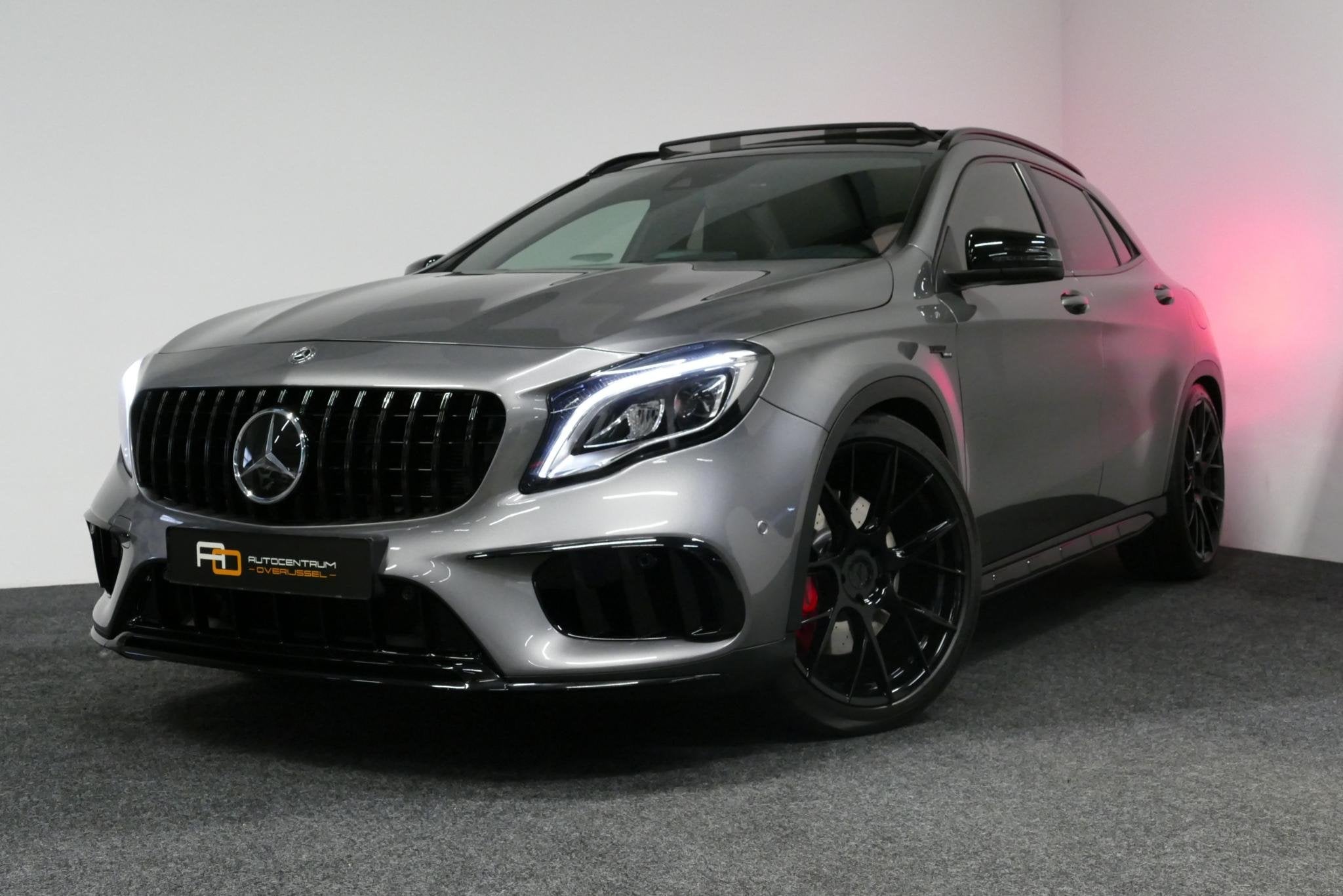 Mercedes-Benz GLA-klasse AMG 45 4MATIC Premium Plus / UNIEK, Automaat, Gebruikt, 4 cilinders, Leder en Stof