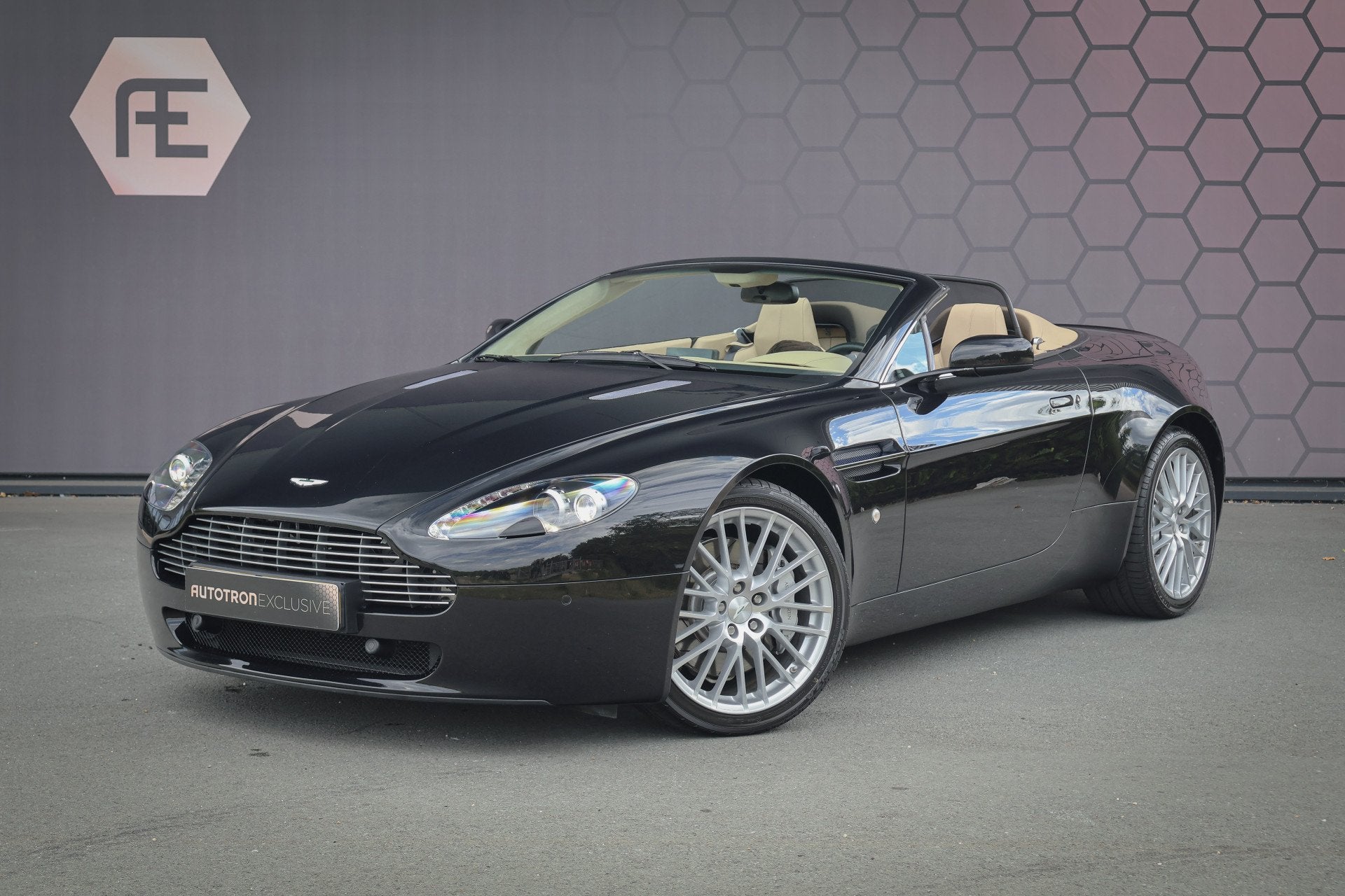 Aston Martin V8 Vantage Roadster 4.7 V8 Sportshift | ELEKTRI, Auto's, Automaat, Achterwielaandrijving, Gebruikt, Cabriolet