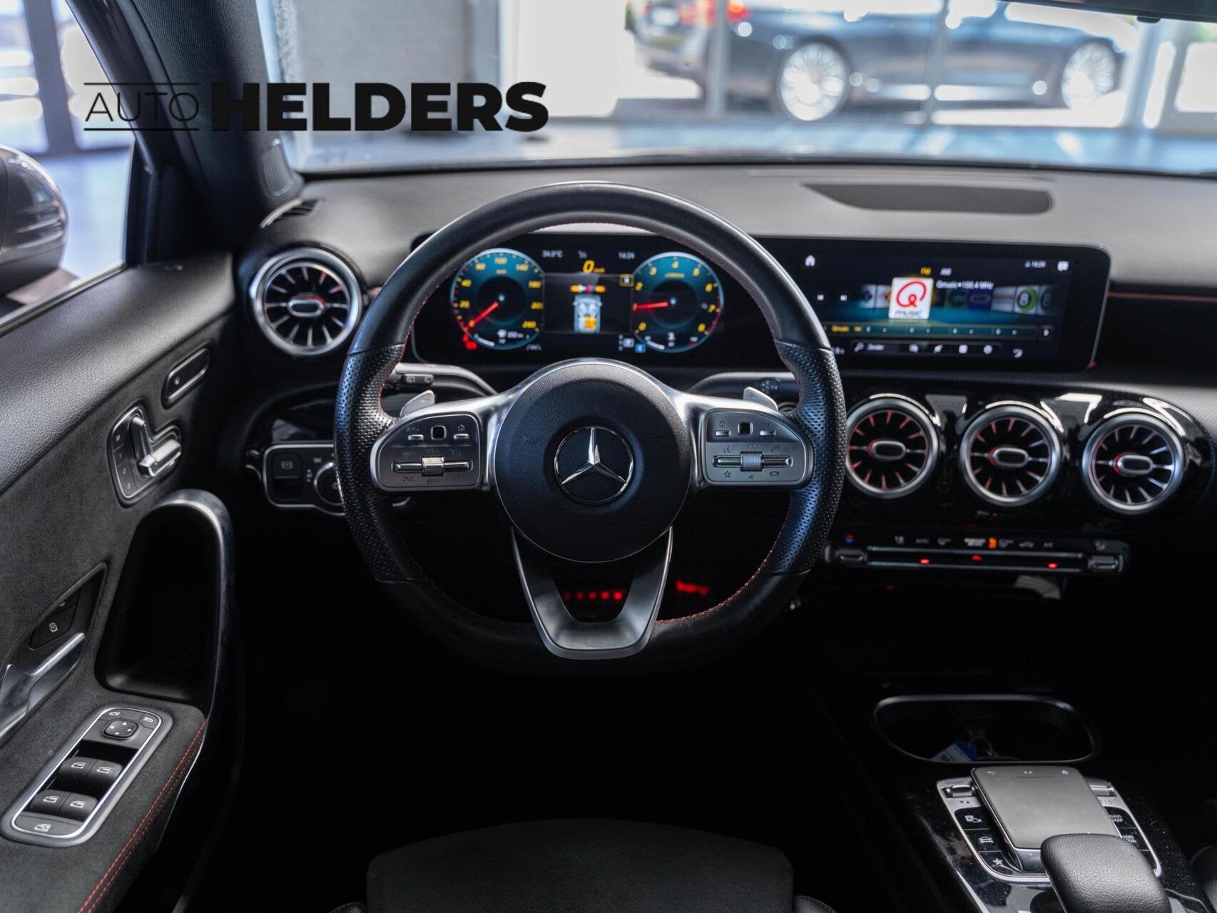 Mercedes A-klasse 180 Business Solution AMG, Auto's, Mercedes-Benz, Gebruikt, 4 cilinders, Bedrijf, 1265 kg