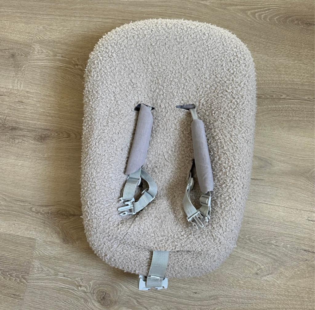 Tripp Trapp Newborn Set Met teddy hoes en speelgoedhanger, Ophalen, Zo goed als nieuw, Overige typen
