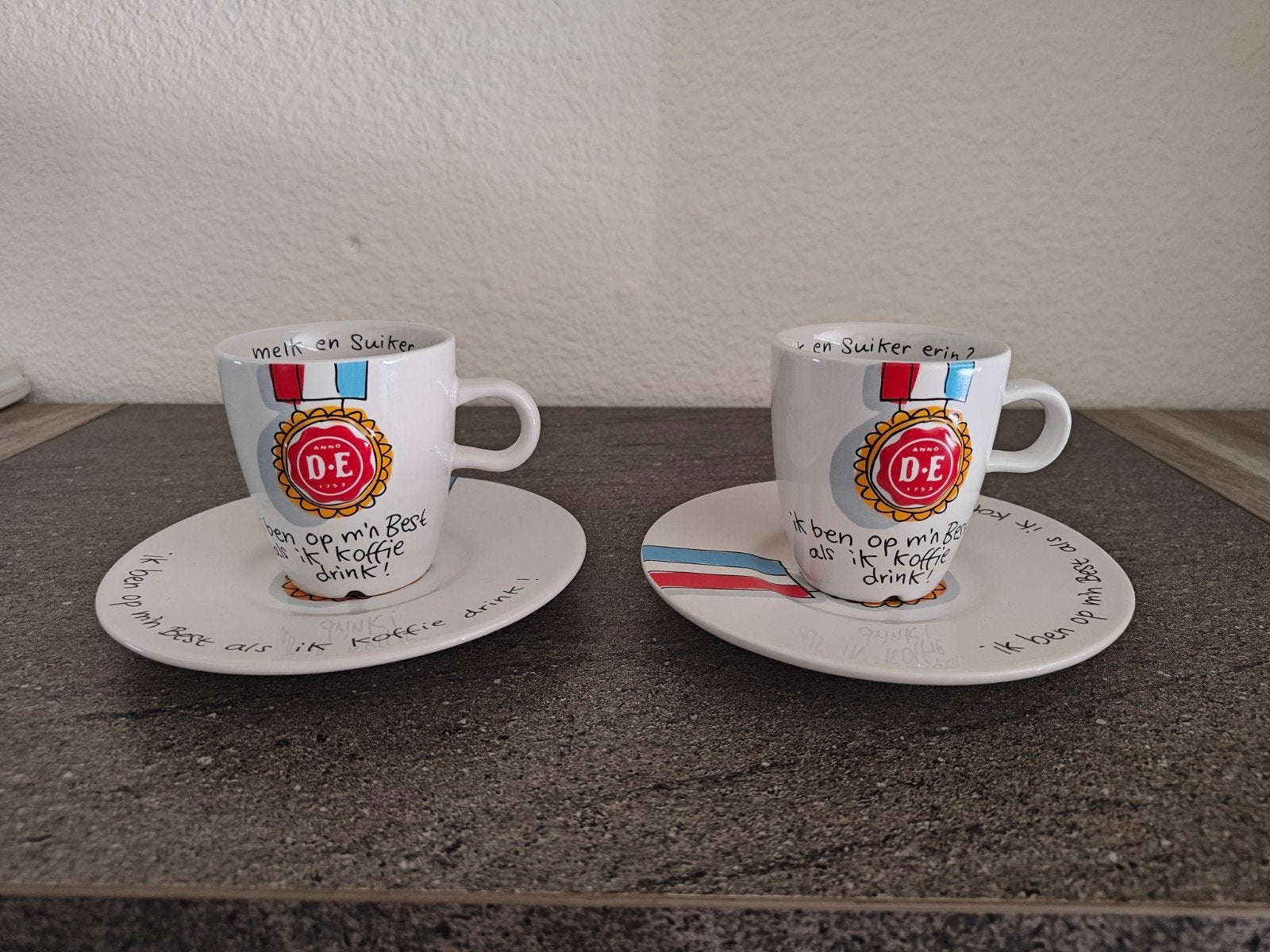 Blond Amsterdam/Douwe Egberts D.E Kop En Schotels 100ML, Huis en Inrichting, Keuken | Servies, Ophalen of Verzenden, Nieuw, Aardewerk