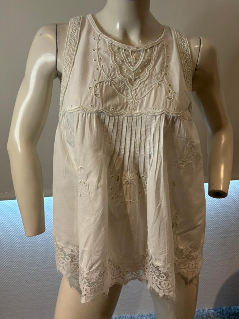 Twinset top met kant en kralen maat m, Maat 38/40 (M), Wit, Ophalen of Verzenden, Zo goed als nieuw