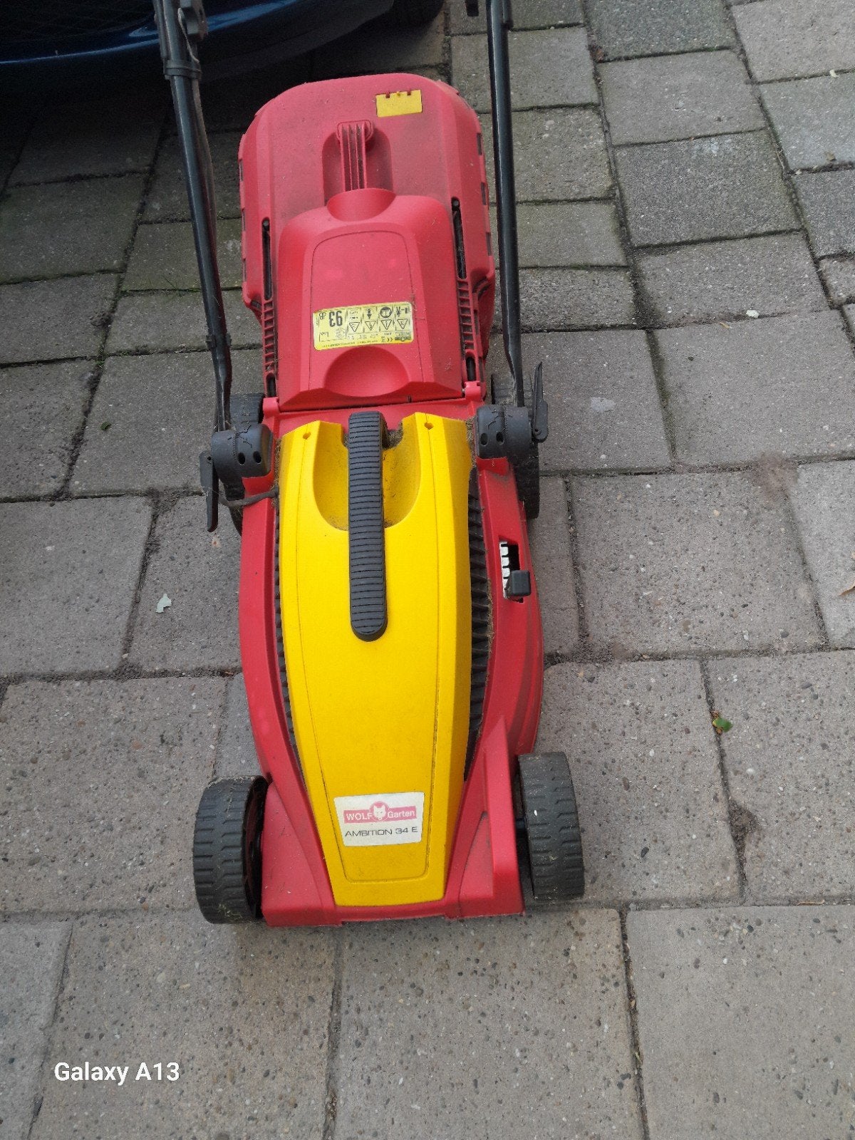 Elektrische Wolf grasmaaier & Black+Decker grastrimmer, Ophalen, Gebruikt, Elektrische grasmaaier, Wolf, Black+Decker