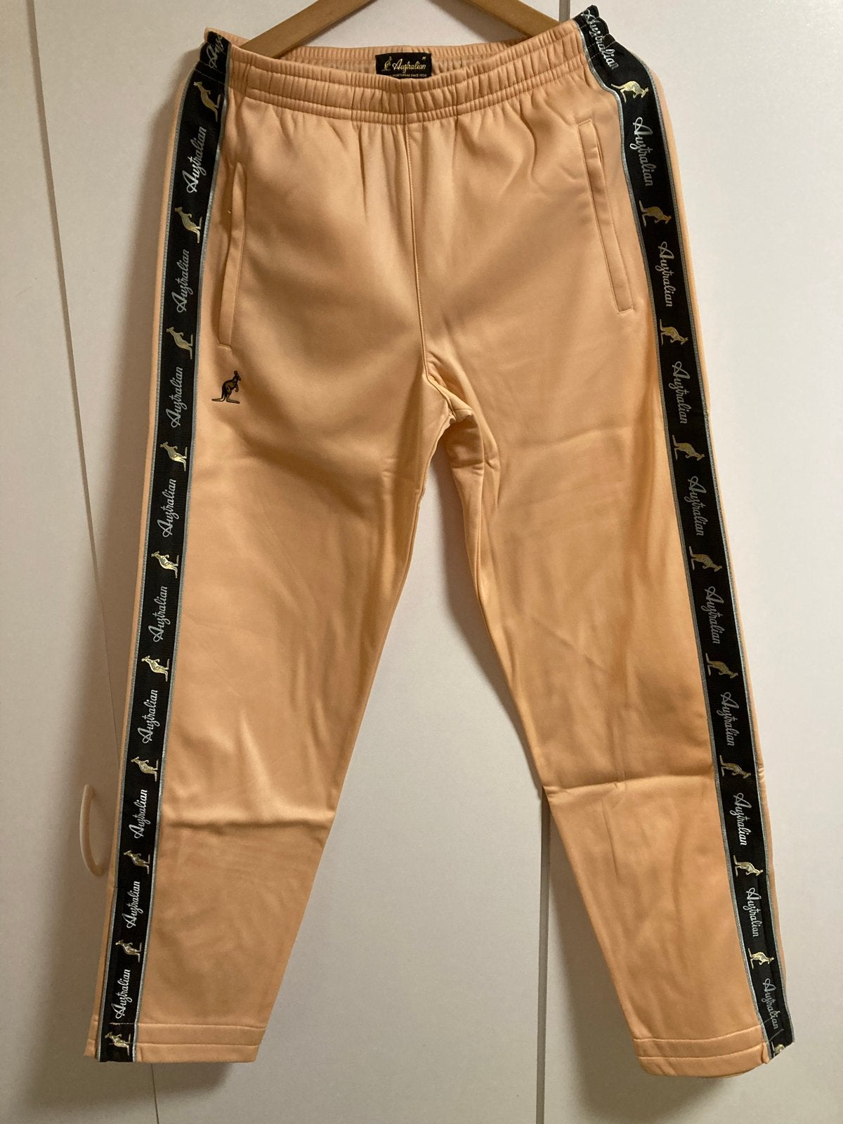 Australian broek maat M in speciale kleur, Verzenden, Nieuw, Maat 48/50 (M), Overige kleuren
