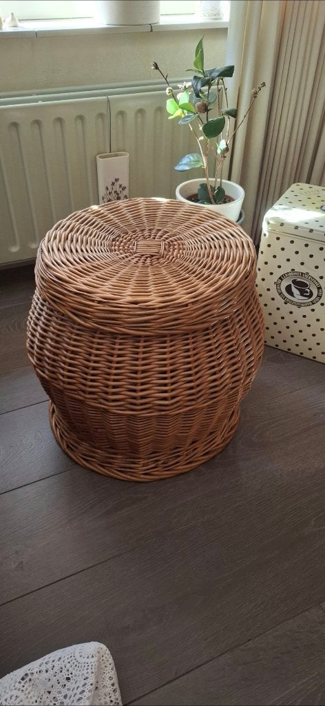 Rotan poef, Huis en Inrichting, Banken | Voetenbanken en Poefen, Ophalen, Minder dan 50 cm, Rond, Minder dan 50 cm