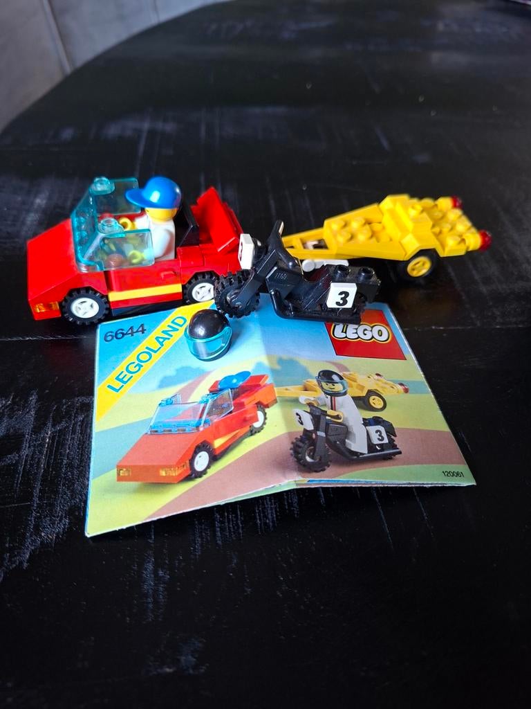 Lego Legoland 6644: Rode auto met aanhanger en motor, Kinderen en Baby's, Speelgoed | Duplo en Lego, Ophalen of Verzenden, Gebruikt