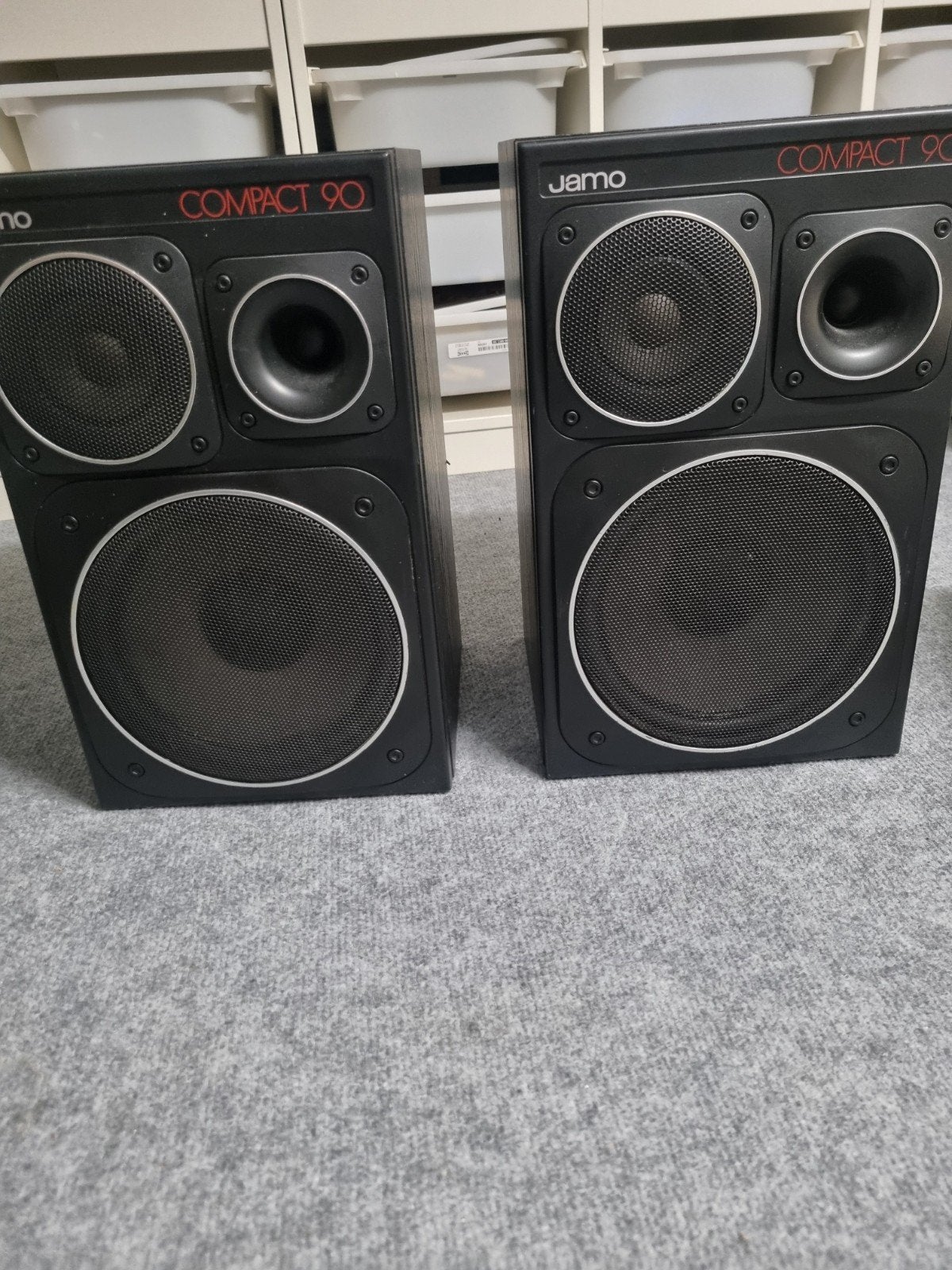 Jamo Compact 90 Speakers - 90/130 Watt, Audio, Tv en Foto, Luidsprekers, Ophalen, Gebruikt, 60 tot 120 watt, Front, Rear of Stereo speakers