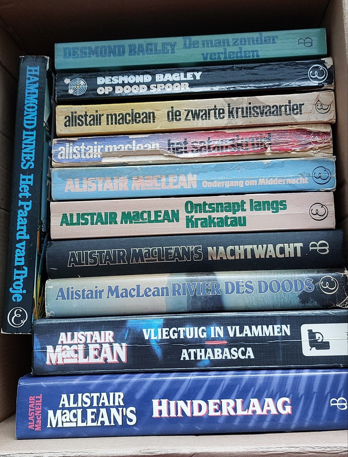 Thrillers van Alistair MacLean, Desmond Bagley en Ham (m2453254874 ...