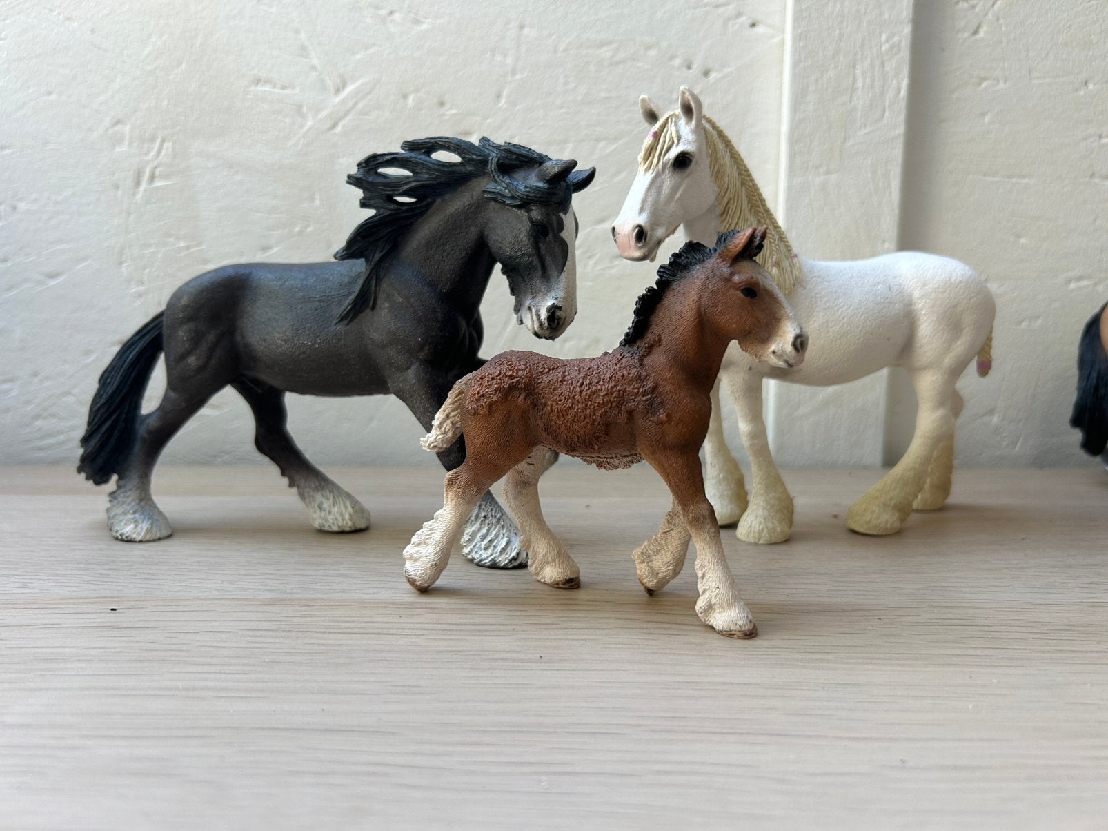 Schleich shire familie, Verzamelen, Dierenverzamelingen, Ophalen of Verzenden, Zo goed als nieuw, Paard, Beeldje of Figuurtje