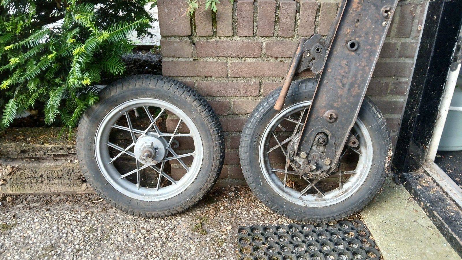 citta voorwiel achterwiel met snorklok plus achterbrug, Fietsen en Brommers, Brommeronderdelen | Snorfietsen, Ophalen of Verzenden