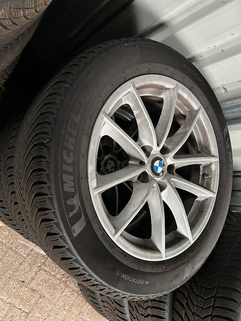 Winterset BMW 5-serie 2020  Michelin 225/55/17, Gebruikt, Banden en Velgen, 17 inch, Personenwagen