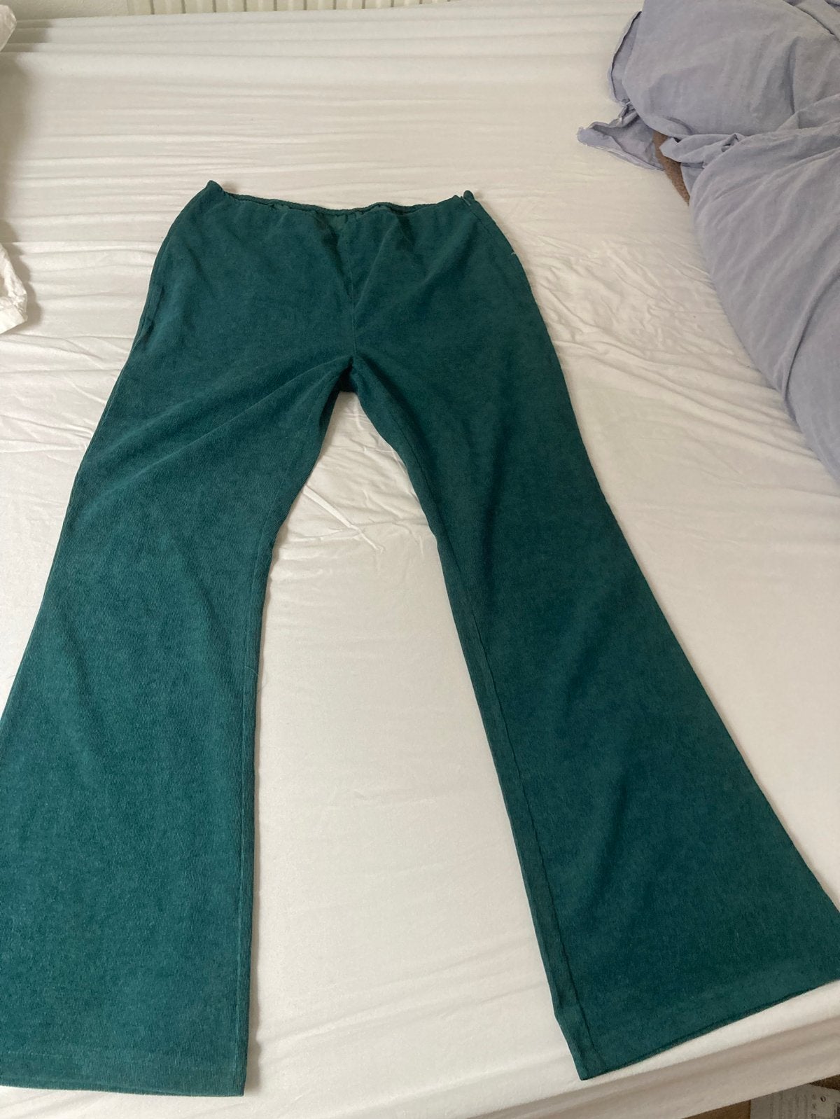 Zelfgemaakte corduroy broek met rits aan de zijkant, Kleding | Dames, Broeken en Pantalons, Maat 38/40 (M), Ophalen of Verzenden