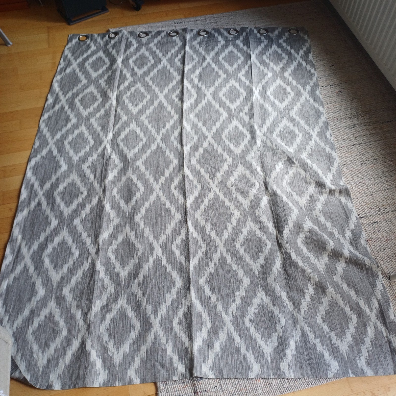 gordijn Ikat print - heel goede kwaliteit - 185 cm x 135 cm, 100 tot 150 cm, Ikat, Ophalen of Verzenden, Zo goed als nieuw