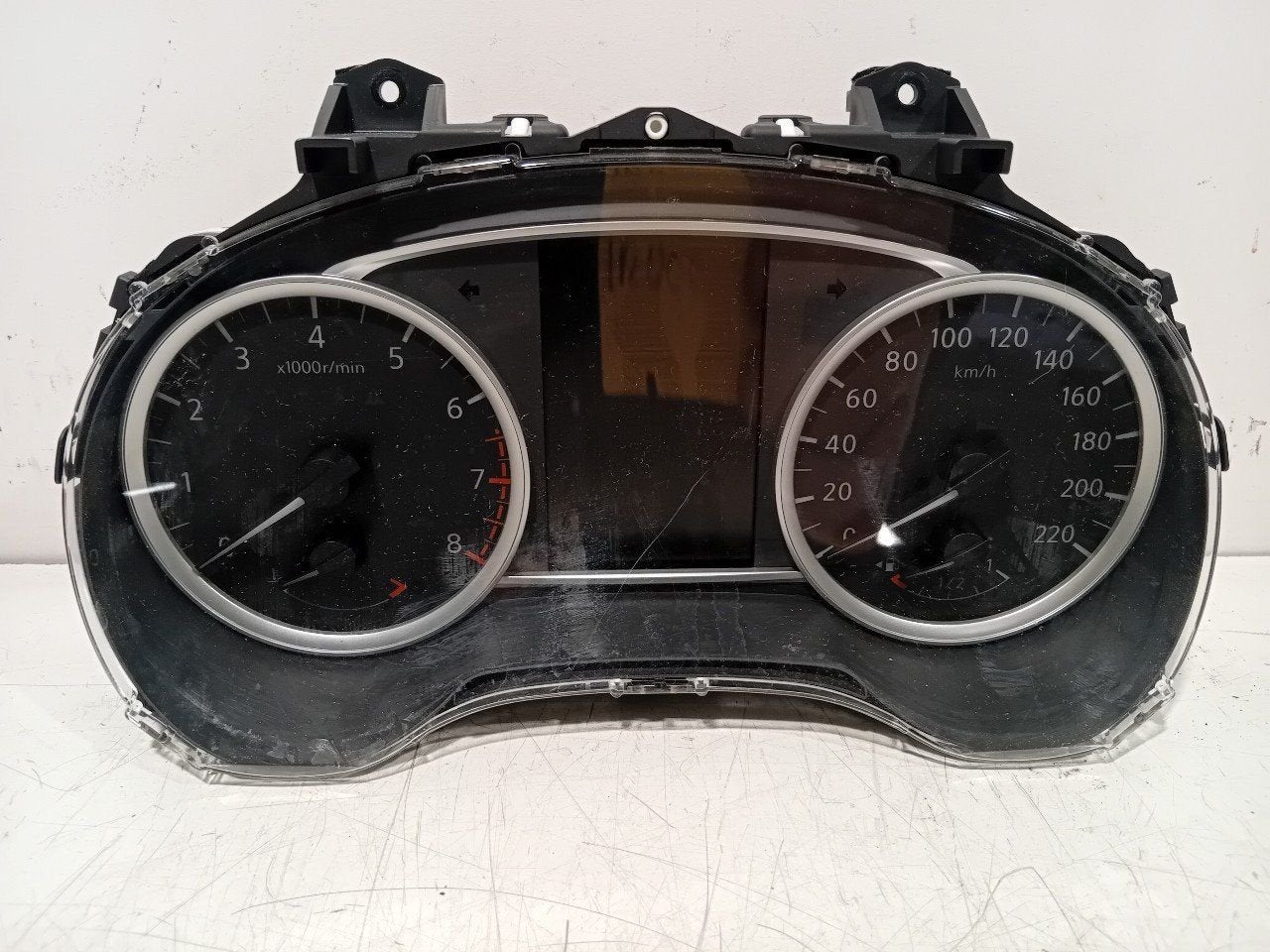 Cockpit Nissan Micra, Onderdelen@venauto.nl, Van der Ven Autorecycling B.V., Gebruikt, Ettenseweg 76, 4706 PB Roosendaal, The Netherlands