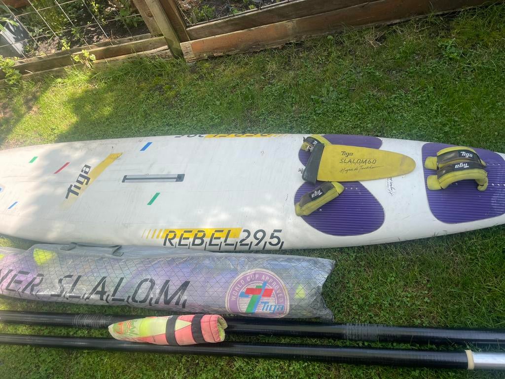 Tiga 295, Ophalen, 250 tot 300 cm, Gebruikt, Met vin(nen)