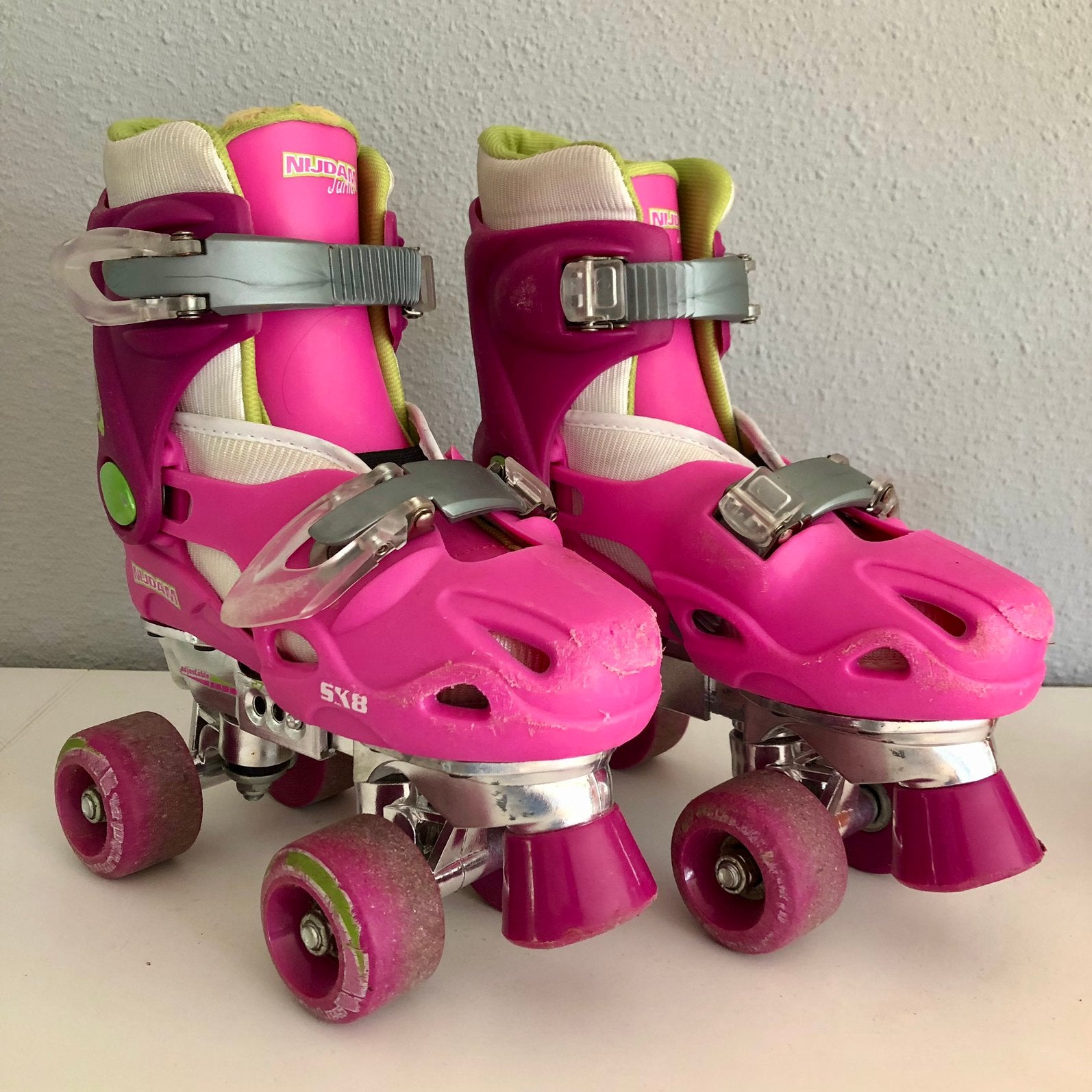 Nijdam rollerskates roze verstelbaar maat 27-31 rolschaatsen, Ophalen of Verzenden, Verstelbaar, Gebruikt, Kinderen