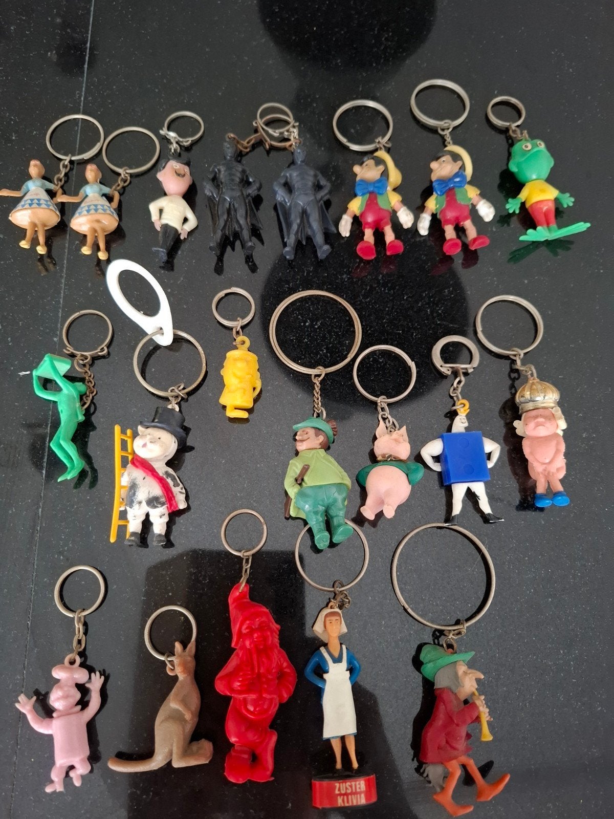 75 SLEUTELHANGERS, Ophalen of Verzenden