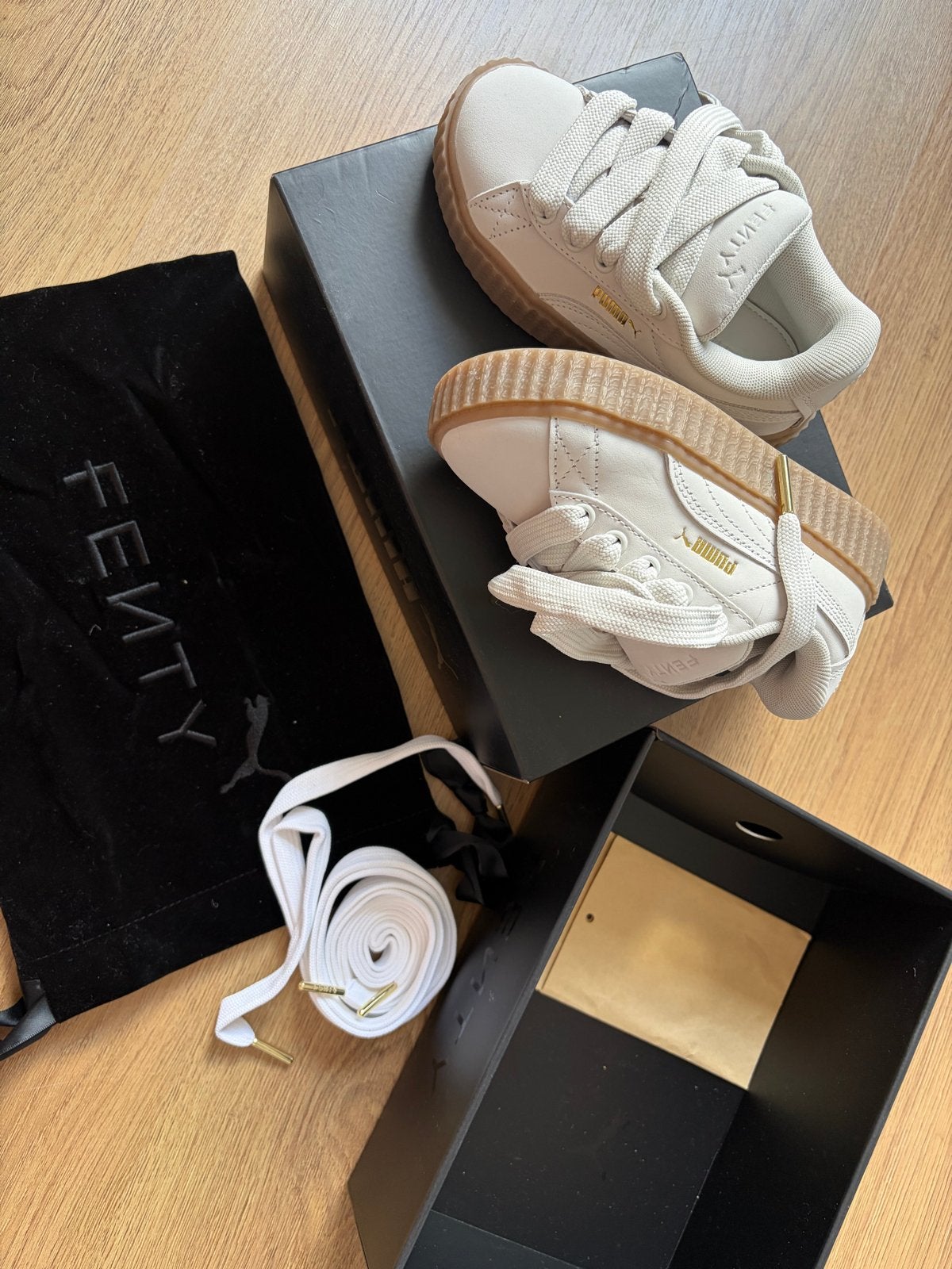 Puma X Fenty Creeper Nubuck PS - Nieuw in doos, Jongen of Meisje, Schoenen, Nieuw, Ophalen of Verzenden