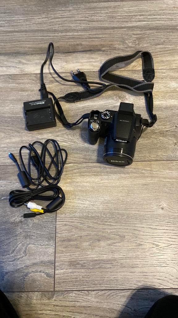 Camera Nikon  cool pux p90, Audio, Tv en Foto, Fotocamera's Digitaal, Ophalen, Zo goed als nieuw, Nikon, 8 keer of meer