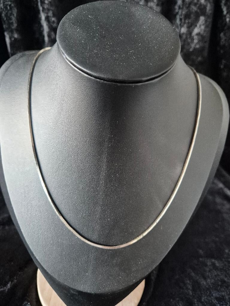 Zilveren ketting 437 met slangschakel 44cm, Zilver zolder, Ophalen of Verzenden, Zo goed als nieuw, Zilver zolder