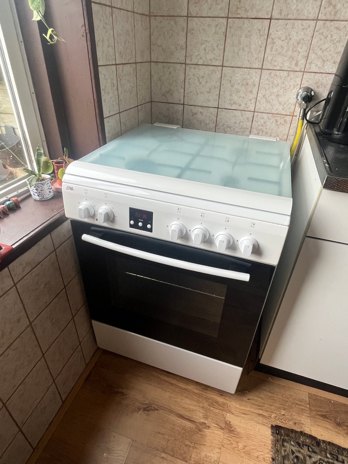Gasfornuis op te halen, Witgoed en Apparatuur, Fornuizen, Ophalen, Minder dan 85 cm, 4 kookzones, Zo goed als nieuw