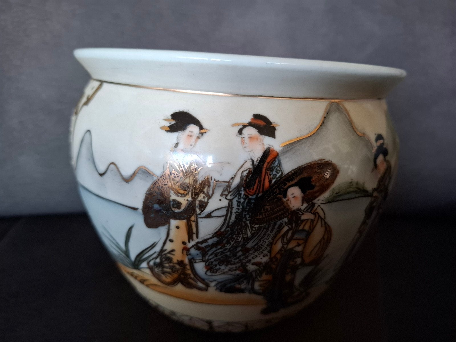 Porseleinen pot met Japanse decoratie, Ophalen of Verzenden